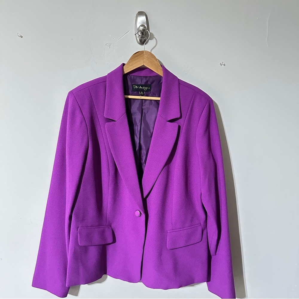 👉 DN Design Purple Blazer – Size 18 Women’s Lined One-Button Jacket